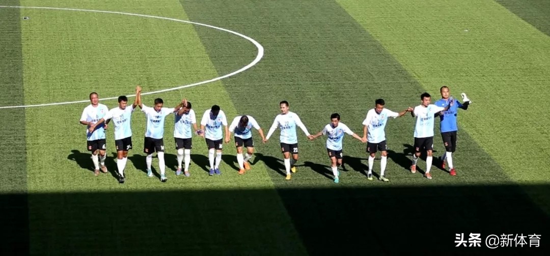 甘肃麦斯力足球队,点球绝杀挺进四强