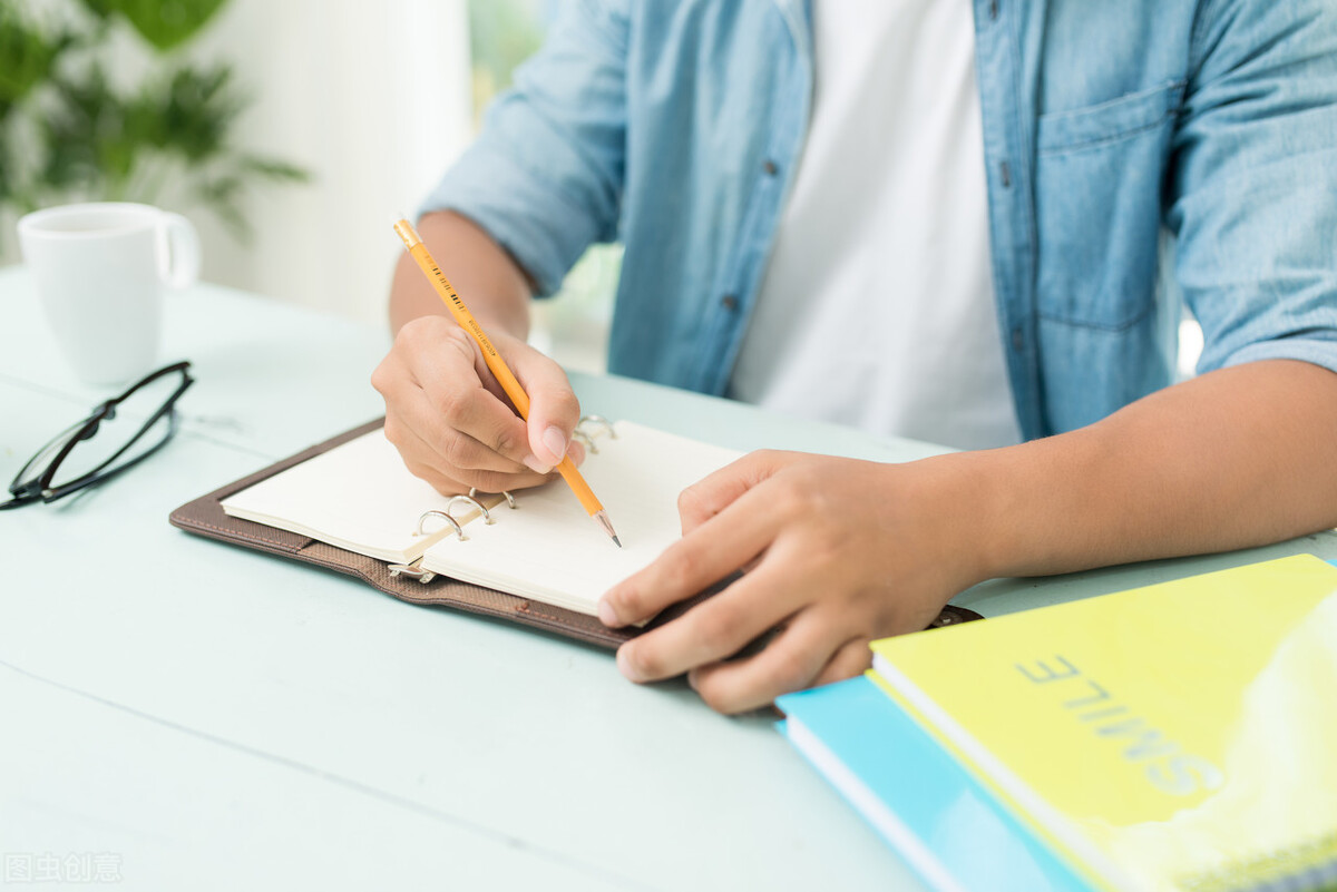 申论作文很拉分吗,申论作文大段地抄材料会怎么样