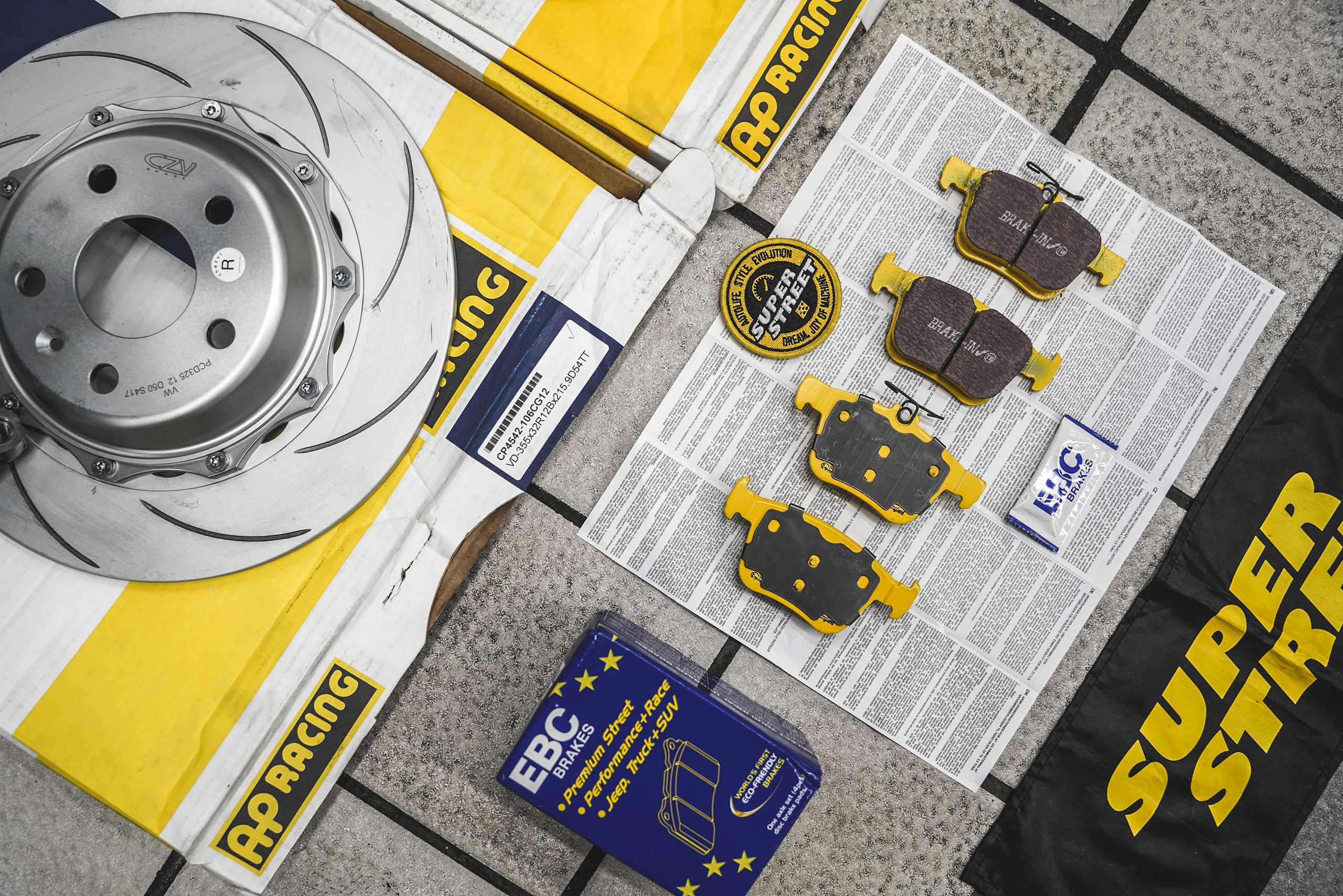 大众迈腾改后轮通风盘刹车系统,大众迈腾改轮毂刹车