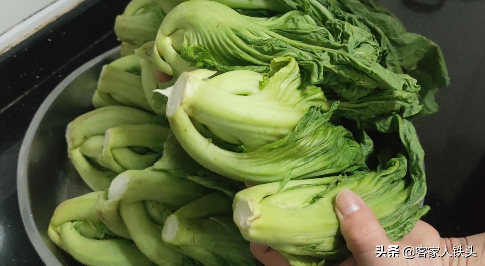 客家腌制酸菜的做法大全,客家酸菜炒猪肚不焯水的做法
