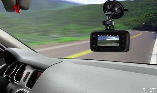 行车记录仪选择多大内存的合适,行车记录仪的拍摄方式怎么选择