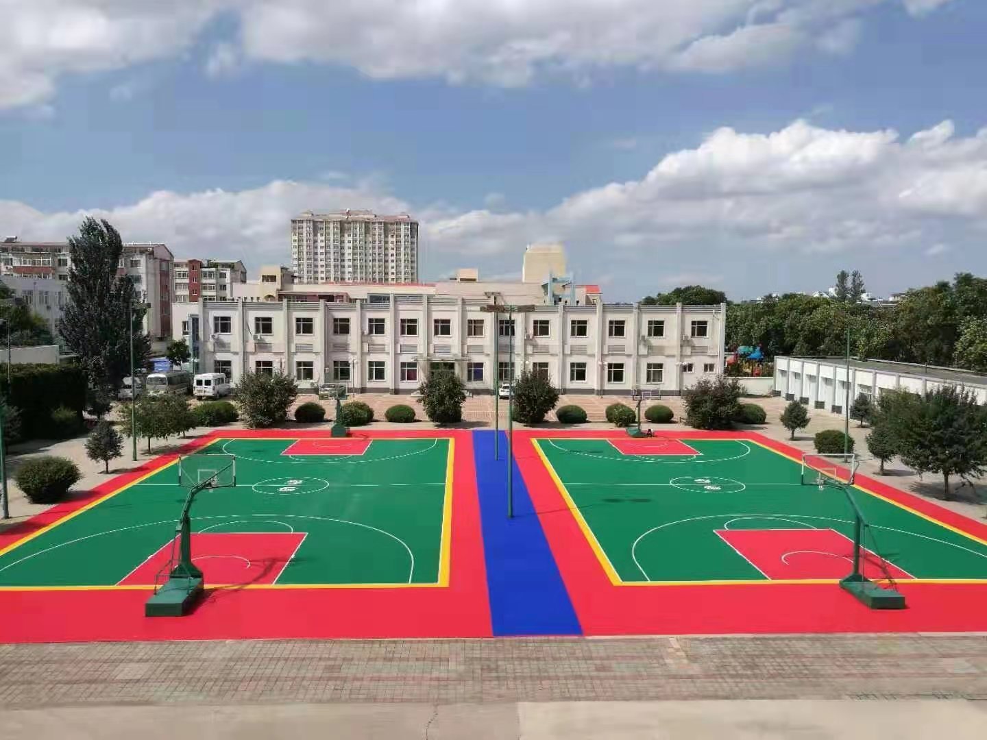 篮球场用悬浮地板的缺点,篮球场悬浮地板怎么样