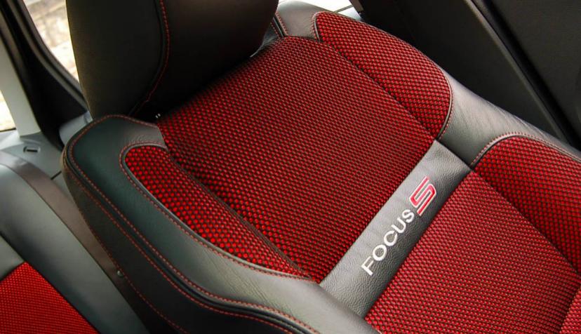 2014年长安福特福克斯三厢,每周一款经典车