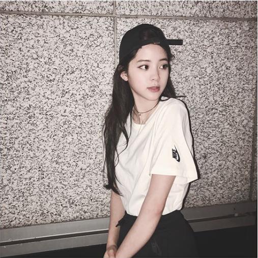 烟熏妆教程日常化妆欧阳娜娜,欧阳娜娜美妆面膜