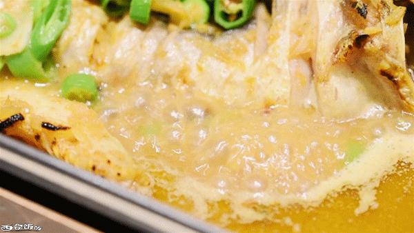 香Skr人！这家店排了两个小时？饭饭送你免排队黑卡内含¥？68