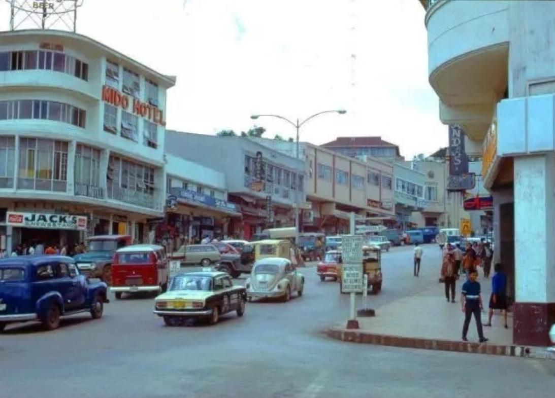 美国女特工*诱色**黄国华，想让他*杀暗**毛主席，却不料反被*男美**计破解