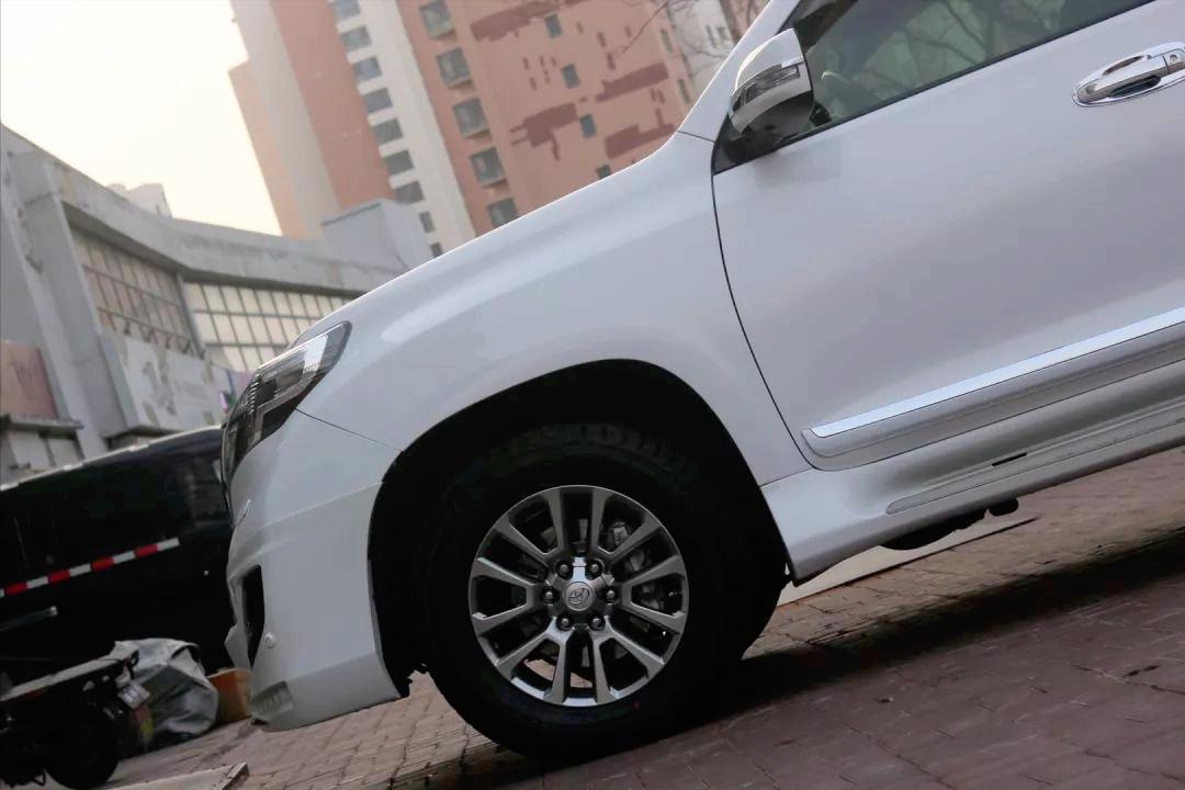 怪兽修车：翻新“残损不堪”的二手霸道LC150，满血复活变新车