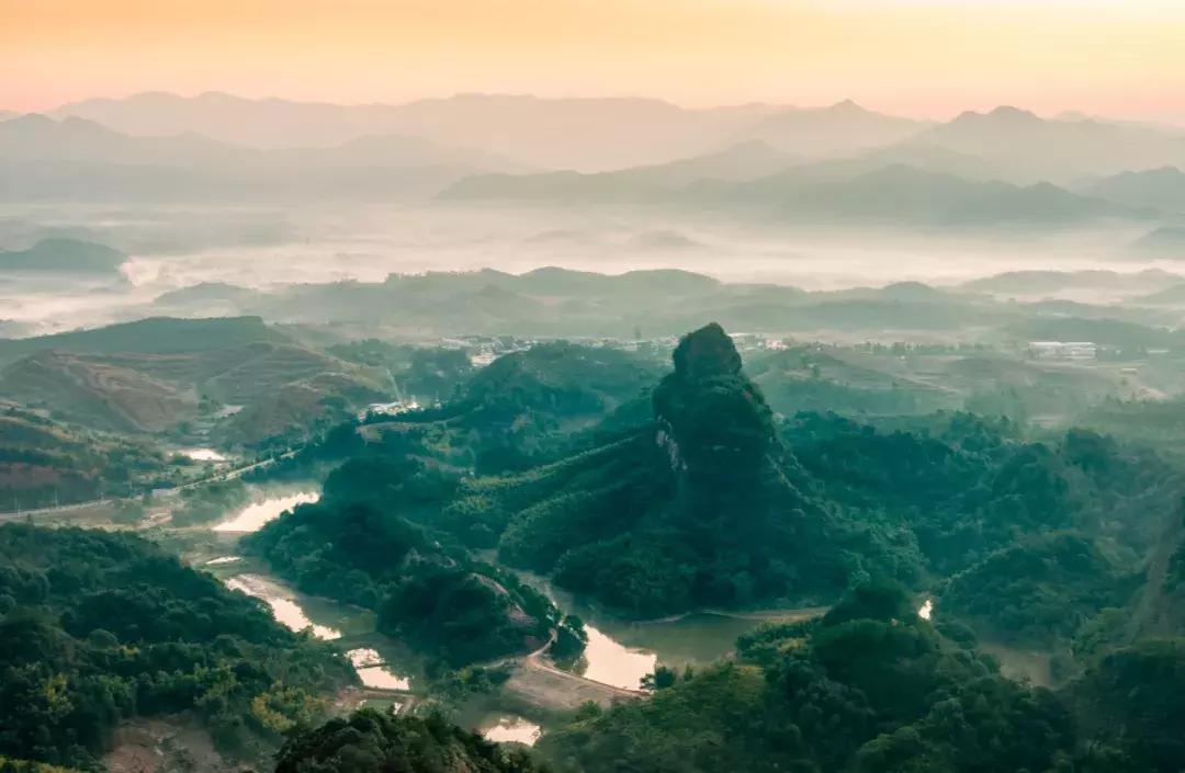 一个朝代一首诗带你看中国史,一个朝代一首诗吟诵中国史