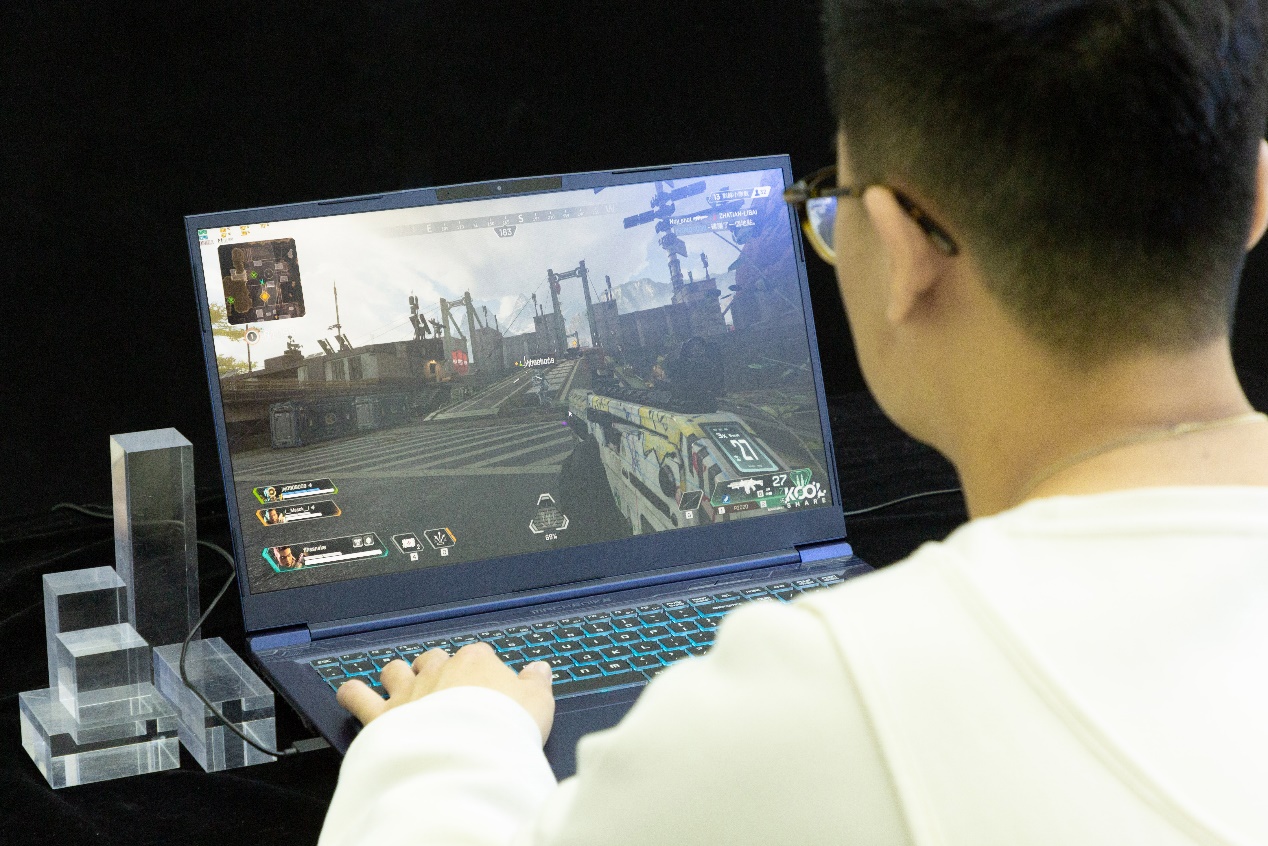 机械师游戏本f117v评测,机械师f117b游戏测评9代i7