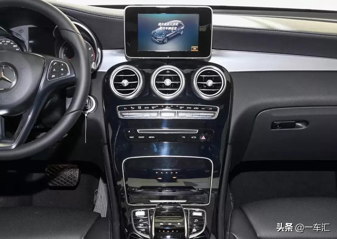 q5lsportback和glcx4glc轿跑suv怎么选,2019款奔驰glc是不是加长了