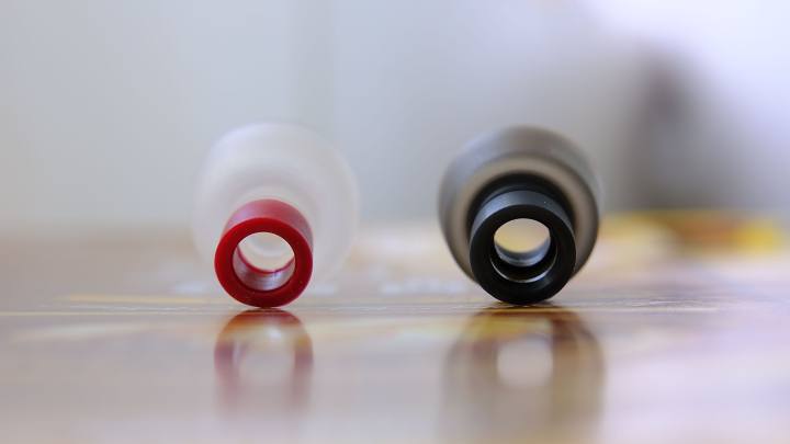 「量轻，声清。」intime碧Light耳机评测