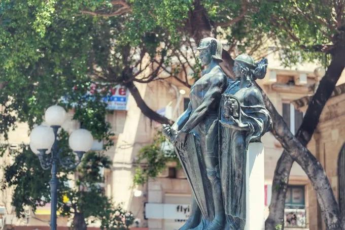 马耳他地中海迷人蓝色海水,地中海明珠马耳他视频