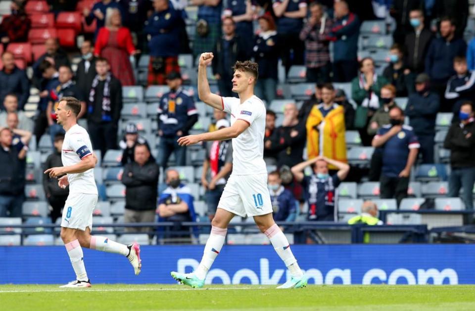 捷克欧洲杯最远进球,捷克欧洲杯巅峰时刻