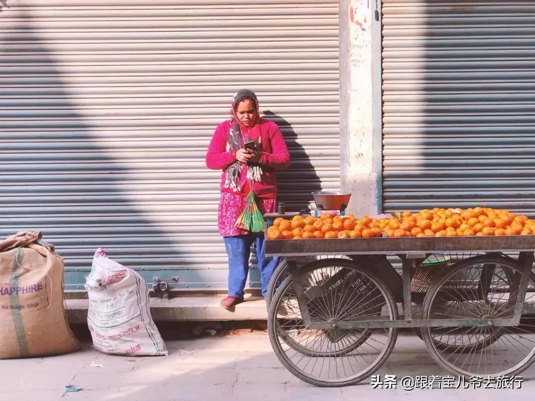 尼泊尔购物天堂泰米尔,尼泊尔加德满都街边买东西