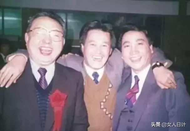 赵本山唱再见完整版,明天再见赵本山专辑