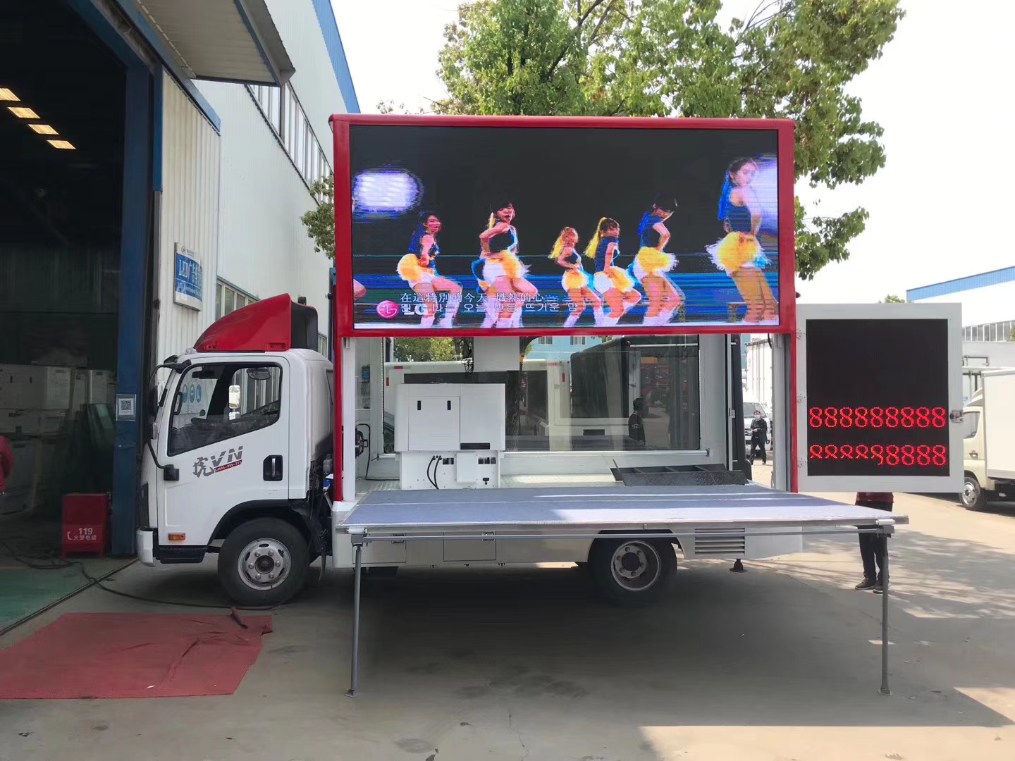 蓝牌led广告宣传车报价,led流动广告宣传车价格