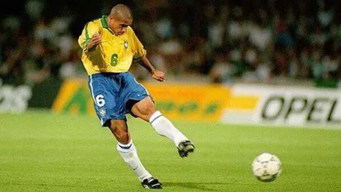 为什么当今足坛远射少了,现役球员远射最厉害