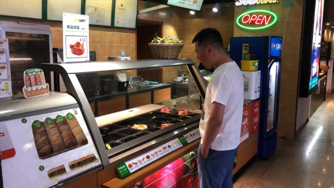 一个女人意外获得超能力,一个女人拥有神秘的能力