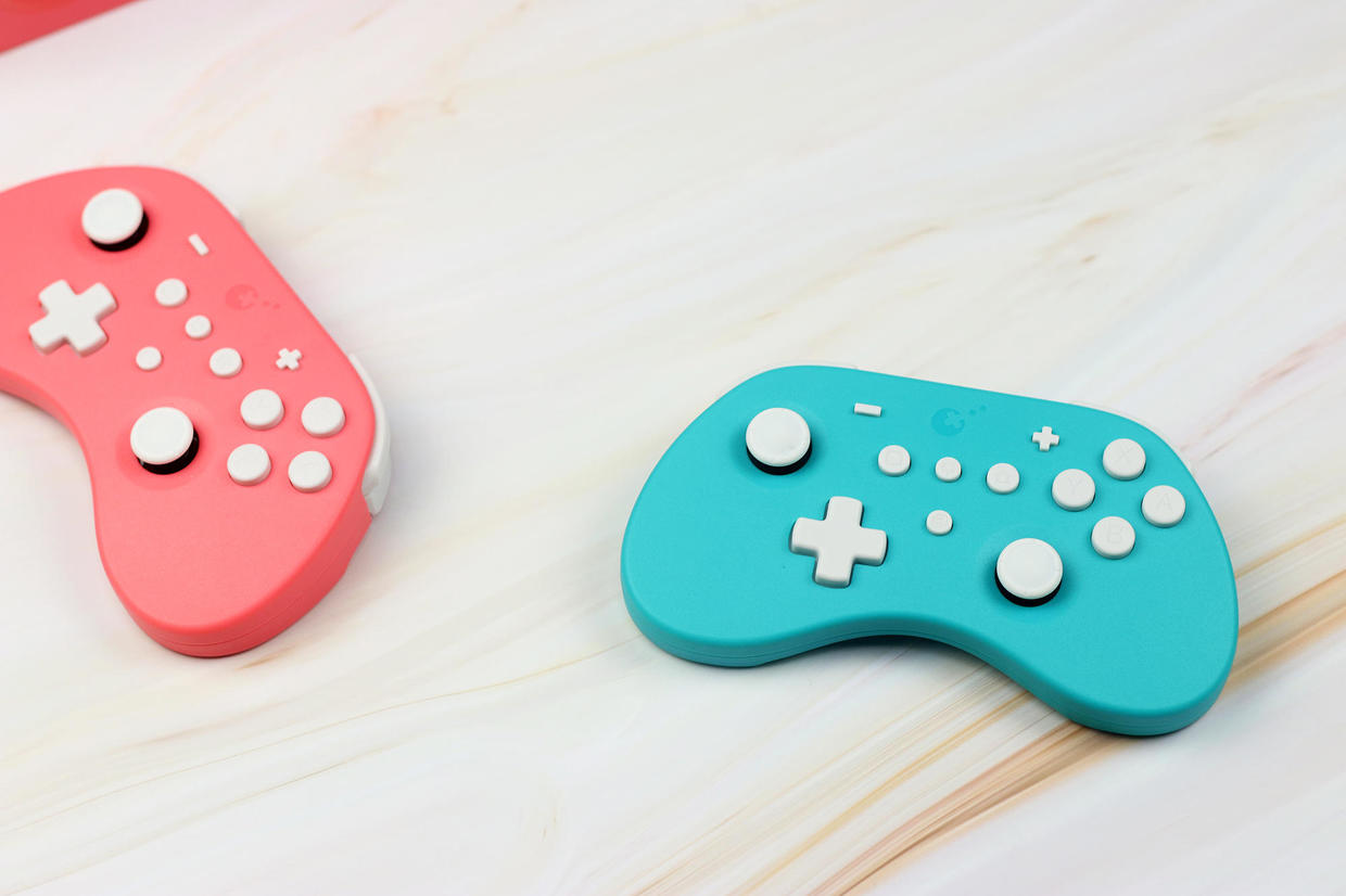 谷粒精灵Pro手柄体验：细腻振动高速回应，体感加持更爽快