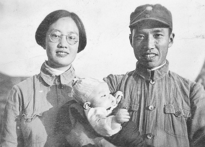 左权女儿彭总养女，以优异成绩考入哈军工，政审没通过，陈赓怒了