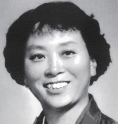 《亮剑》中李云龙原型是,亮剑里李云龙的死因