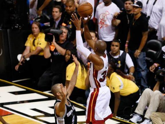 詹姆斯的夺冠之路第六集,詹姆斯2005-2006纪录片