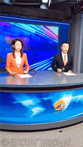 开心一刻gif下雨天,搞笑gif笑到肚子疼意外瞬间特辑