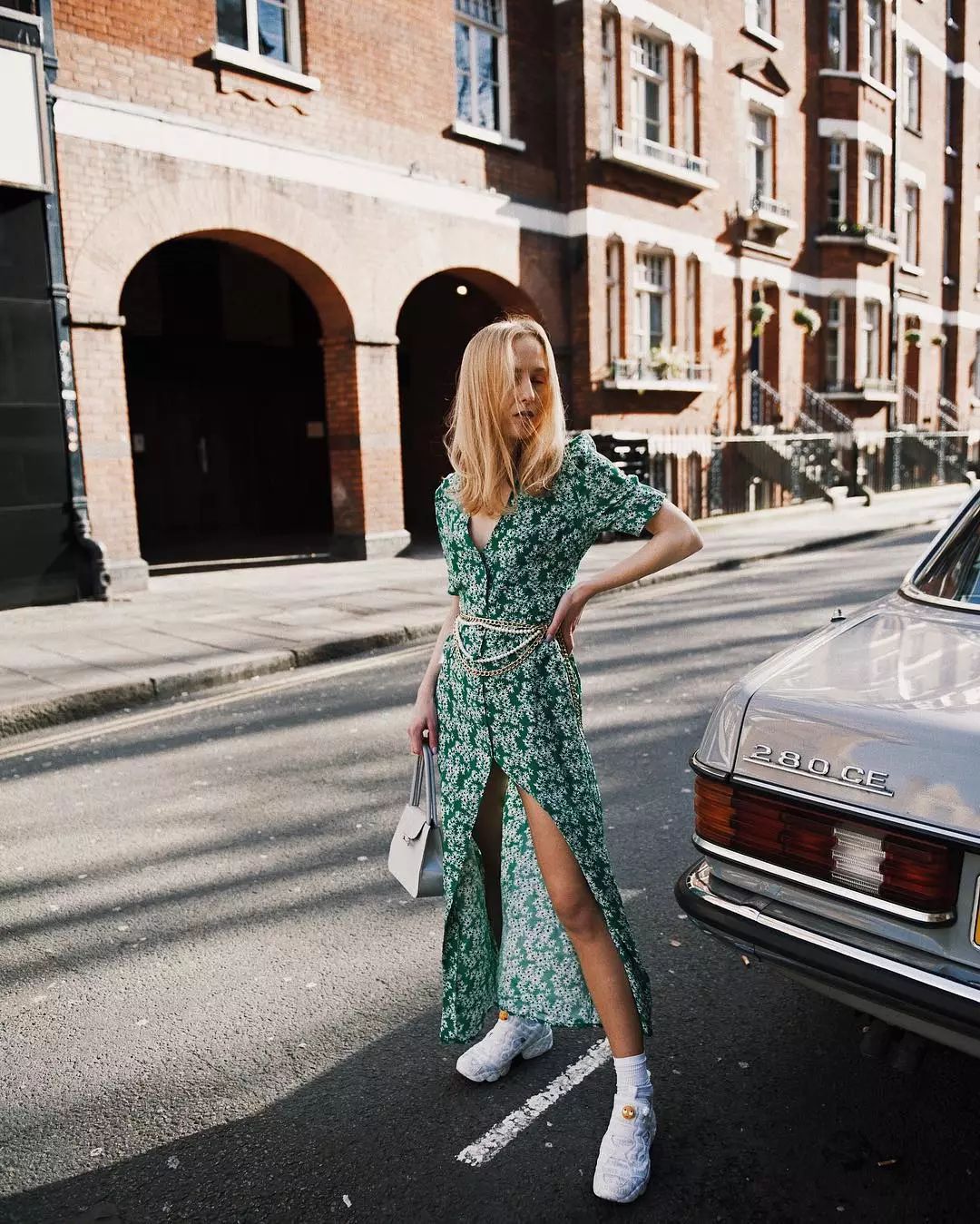 今年流行的露脚袜,是不是现在都流行穿长袜不露脚踝