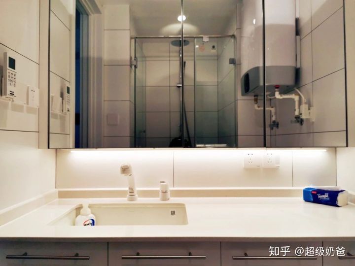 40㎡自己住​，功能一个不少，有超多电器，能住出100㎡的宽敞