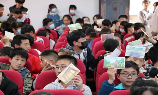 幼儿园登记父母职业,为什么幼儿园要登记父母职业