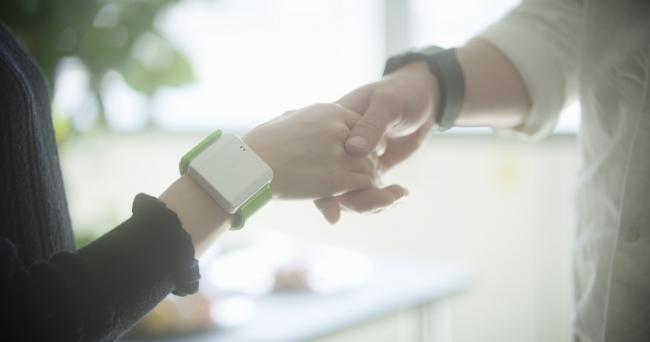 脑洞大厂又出新专利：绿厂公开人体通信专利，全新连接方式来了？