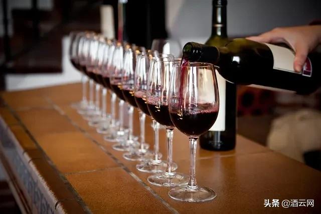 掌握这5种术语你也是葡萄酒行家,带您了解品鉴葡萄酒的专业术语