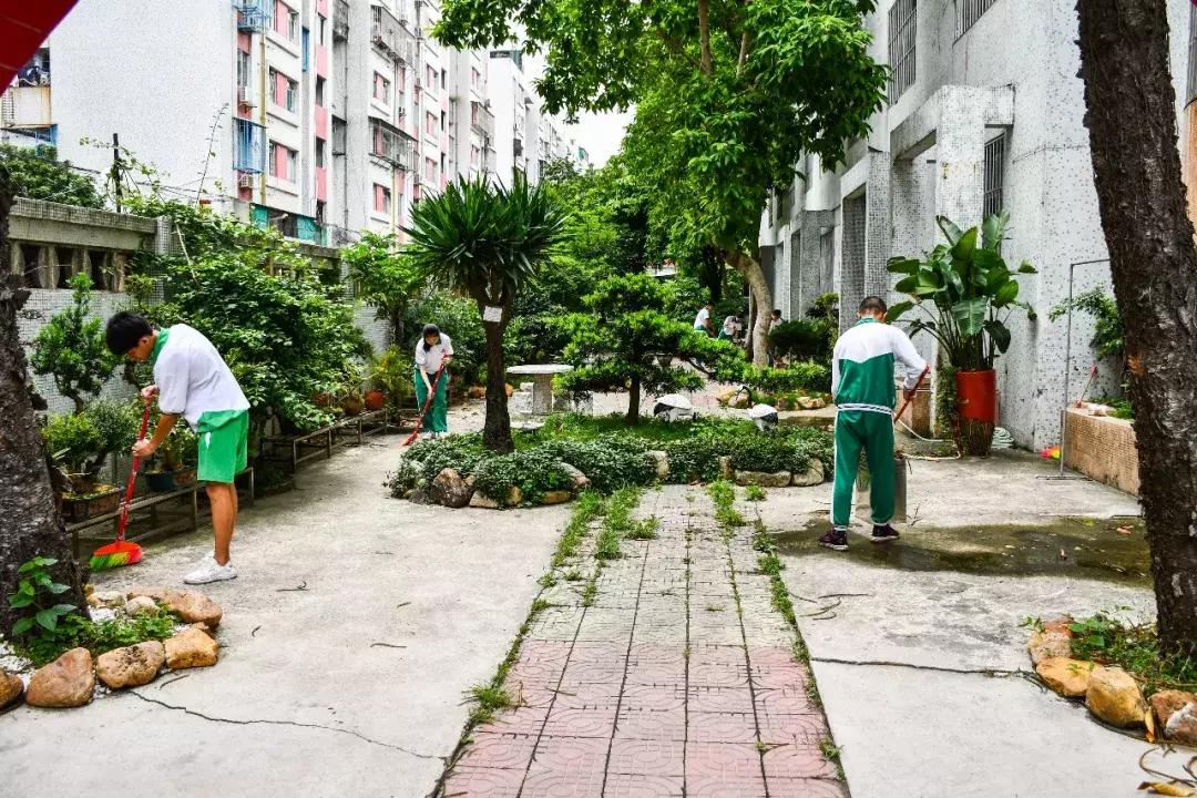 金荷中学,汕头市金荷中学