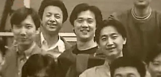 抛弃“最美琼女郎”，被陈道明提携，离婚9年又翻红：好狠一男的