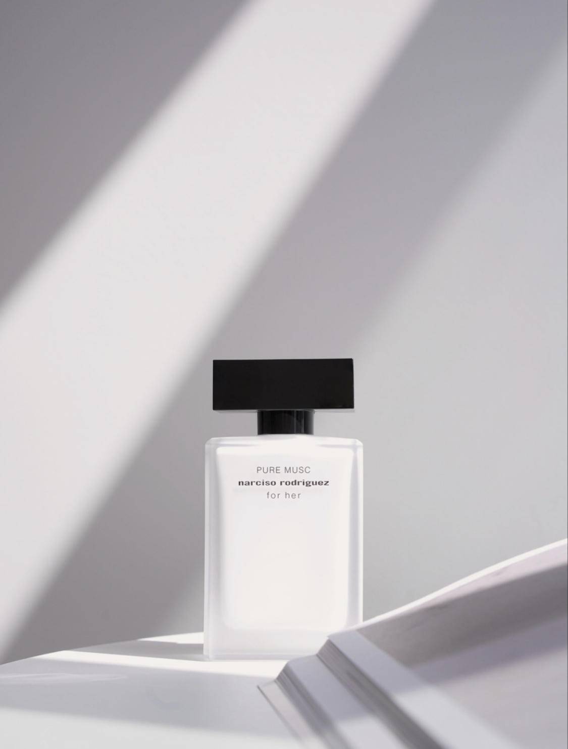 为美而生的香水女生,适合优雅自信女性的香水