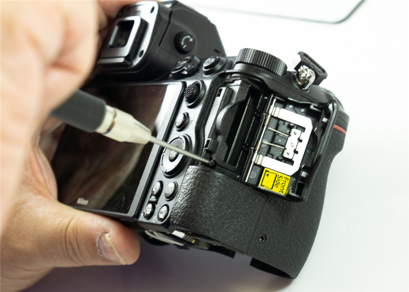 拆解维修泡过水的尼康z7相机,尼康z7拆机版是什么