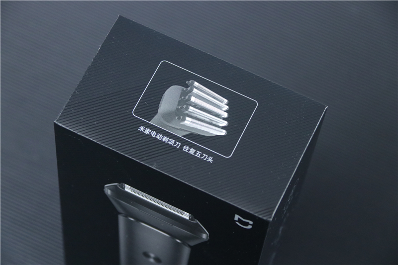 小米又出了一款新的剃须刀,博朗9pro和飞利浦9系剃须刀哪个好