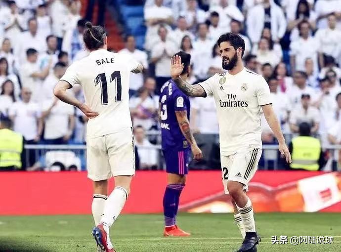 皇马齐祖面临无解难题,皇马官方回忆齐祖辉煌三连