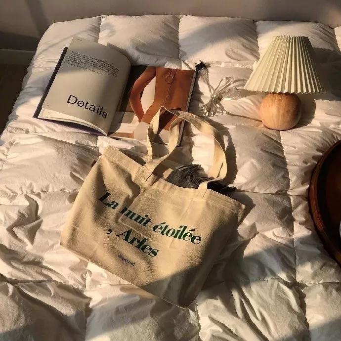 100个催泪情感微小说,10篇微小说催人泪下