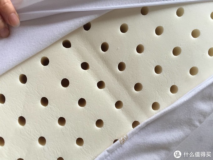 枕头选购推荐,成人枕头挑选