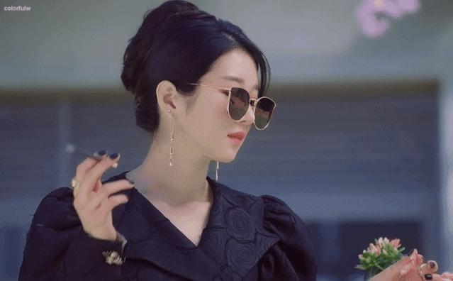 全是黑色衣服怎么穿出高级感,男黑色衣服的高级搭配