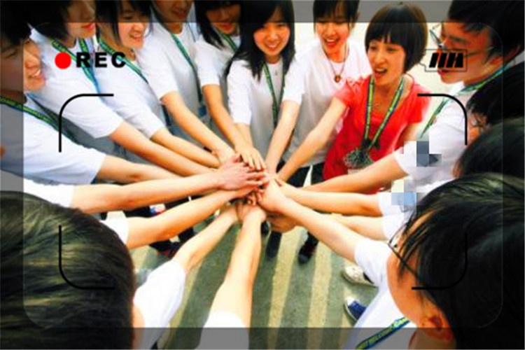 创业是先自己做起来还是先组团队,如果要自己创业应该先做些什么