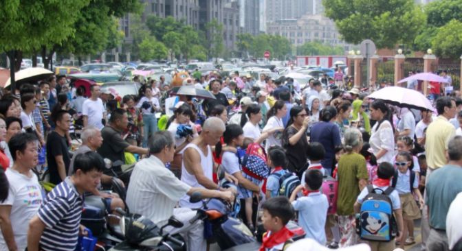 托管班招多少学生才能赚钱,10人托管班一个月能赚多少钱