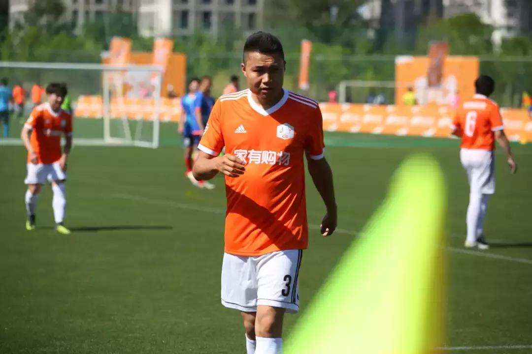 “橙意杯”足球赛，家有购物超多精彩瞬间来袭.......