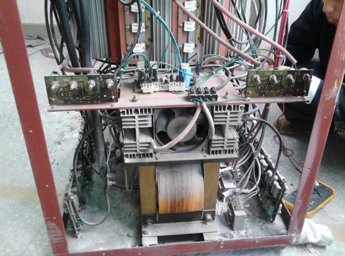 直流稳压电源如何改5a,可调直流稳压电源维修案例