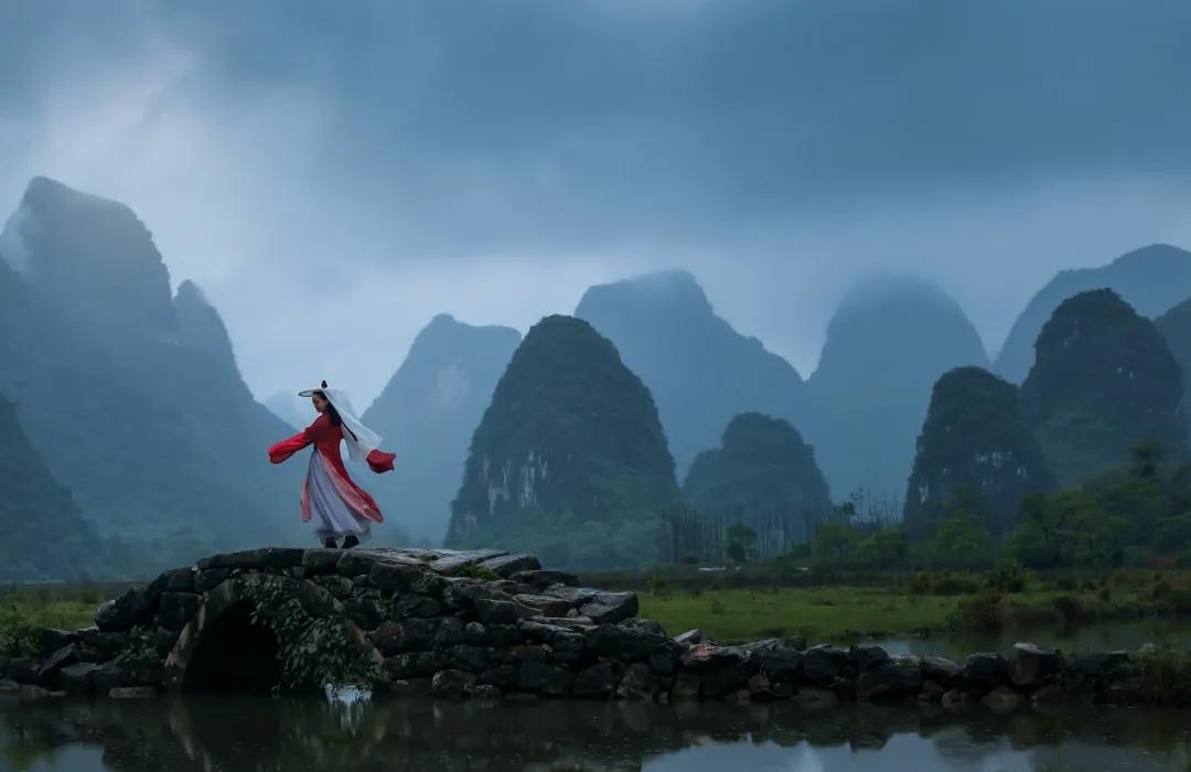 浅水喧哗深水沉默,浅水喧哗深水沉默深度好文