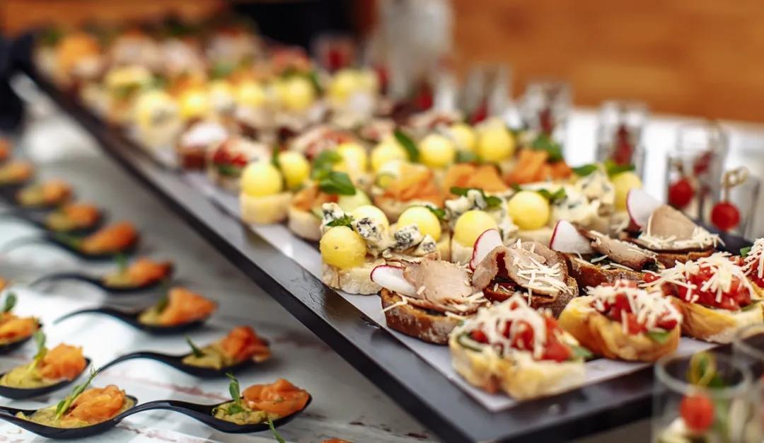 金钱豹自助餐下跌原因,金钱豹餐厅现状