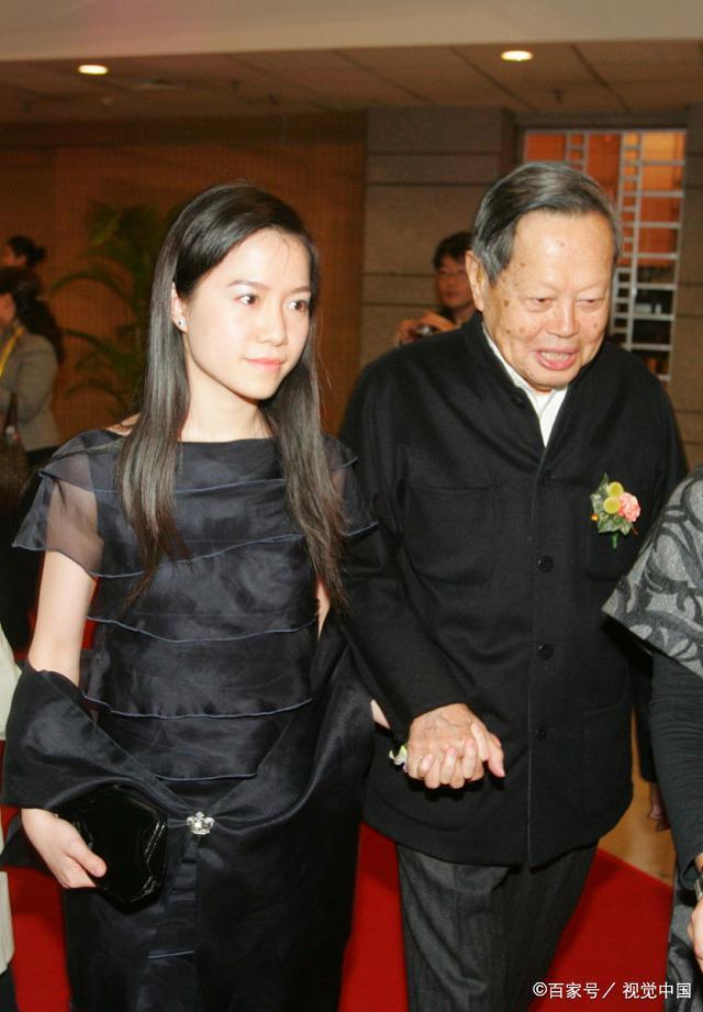 结婚11年翁帆说出嫁给杨振宁原因,28岁嫁给杨振宁的翁帆