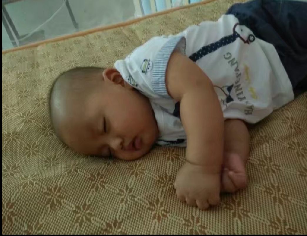 nt3.7生出来的孩子,生下二胎女儿无力抚养