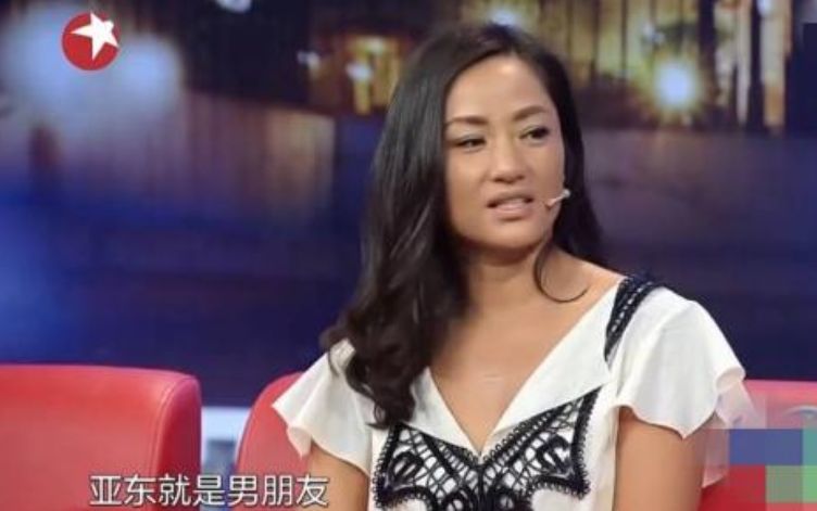 高圆圆谈张亚东视频,高圆圆谈张亚东采访